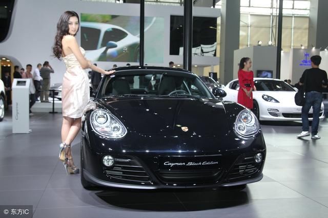 美国豪车那么便宜,买的人却那么少,因为穷还是