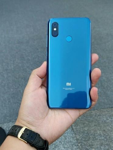 为什么小米8这么多人喷,现实中却很多人买?