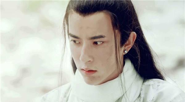 于朦胧大量脱粉?这样的行为粉丝都看不惯!对比