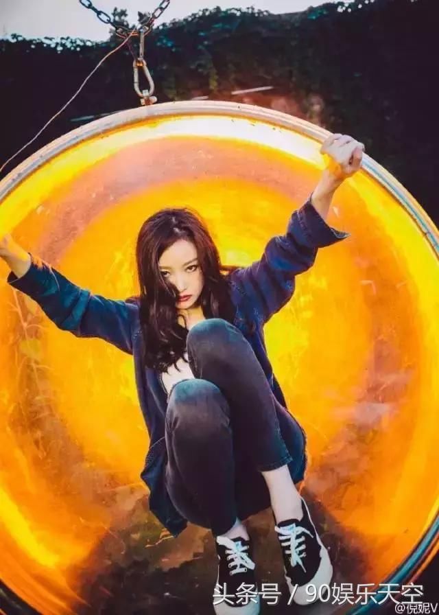 倪妮易烊千玺同款鞋带系法,时尚只要一个鞋带