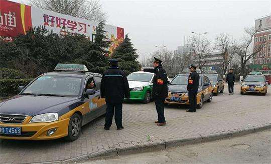 卫辉市交通运输局大力整治路域环境 净化客运