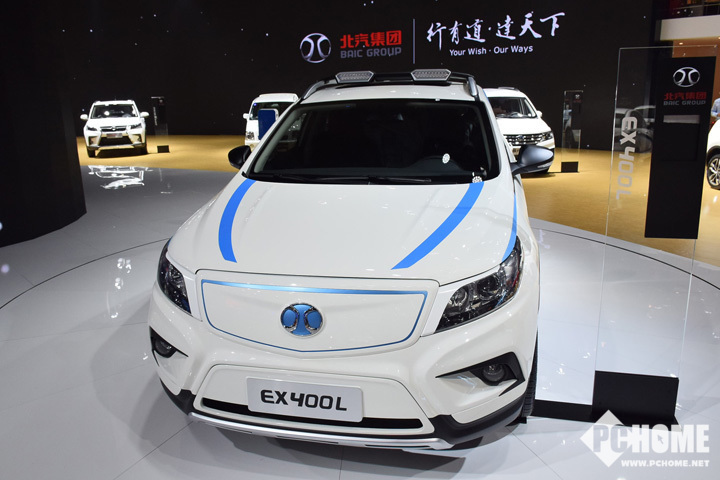 北汽新能源ex400l车展亮相 续航400km