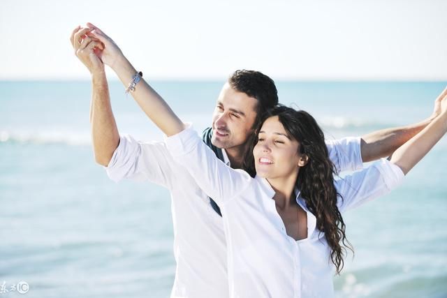 千里姻缘一线牵,你邂逅的情缘是否能开花结果