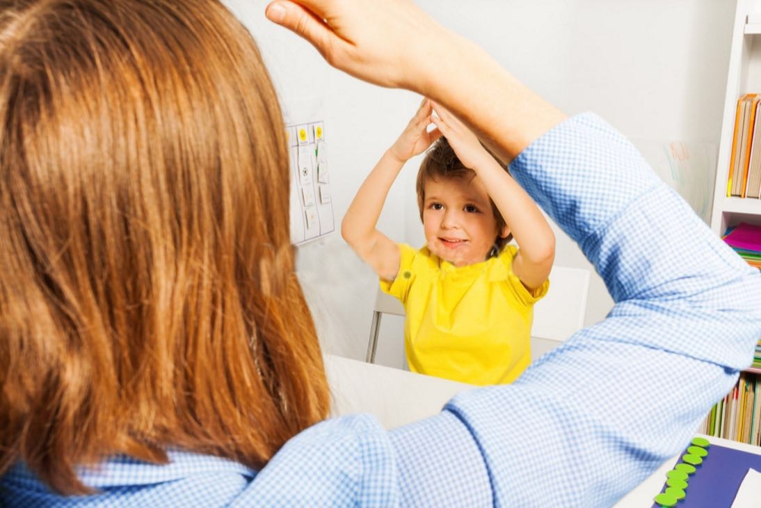 怎么纠正孩子平翘舌的发音?