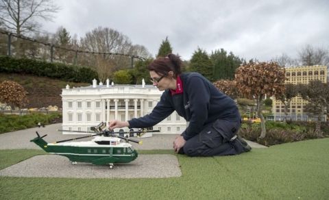 55人五百天用200万块积木搭建出迷你北京故宫