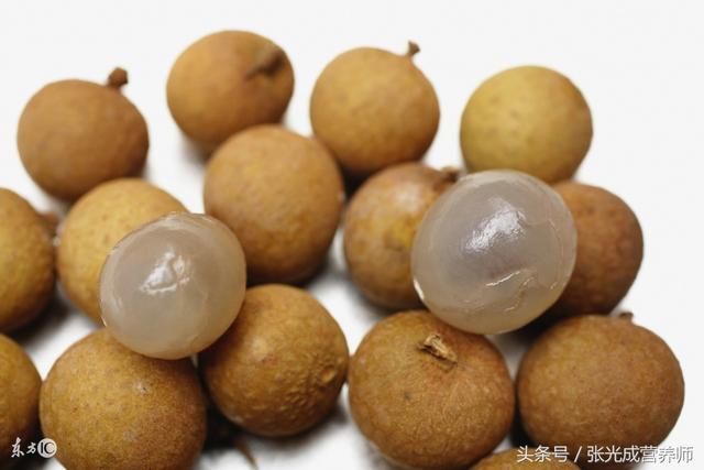 最强流感肆虐,常吃富含维C的水果能抗流感吗?