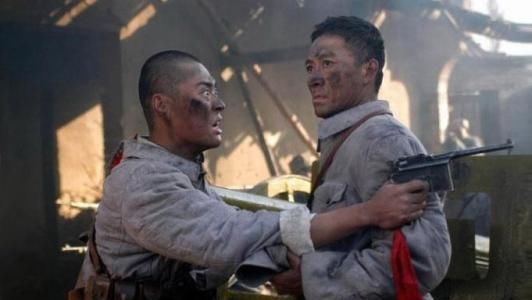 台湾同胞看《亮剑》十分感动 国军中校开始重