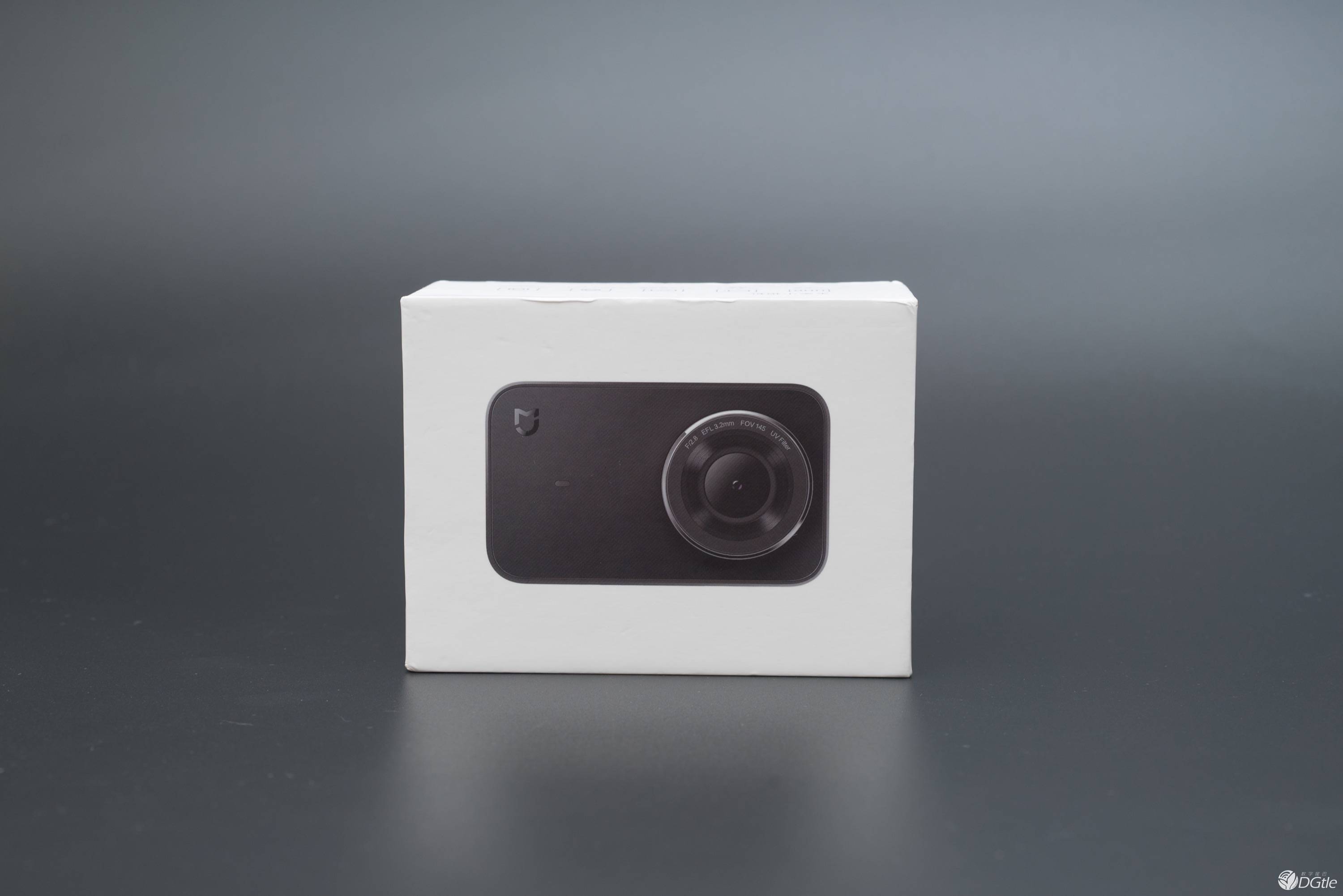 米家小相机开箱:本是同根生,相煎也太急丨数字尾巴 米家小相机开箱:本是同根生,相煎也太急丨数字尾巴