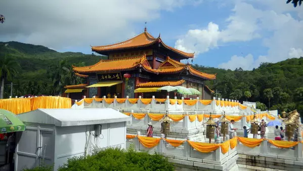 三亚,一座一年300天以上都是晴天的城市?