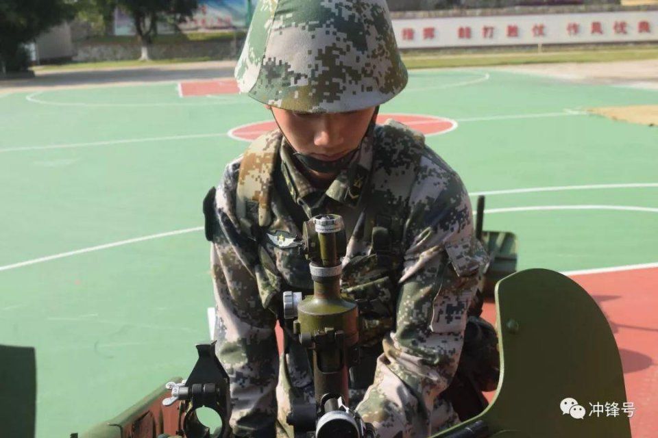 中国军人看完《厉害了,我的国》感慨:发自内心