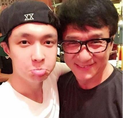 同是韩国归来的明星,为什么偏偏张艺兴备受期