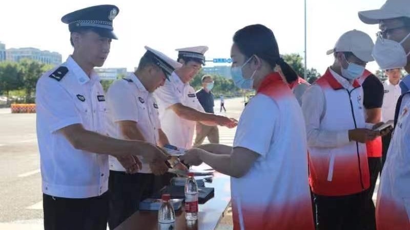 大兴机场“守护平安机场 共建文明交通”交通安全宣传月活动正式启动