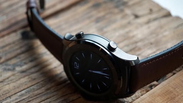 智能腕表也可以高品质,看HUAWEI WATCH 2