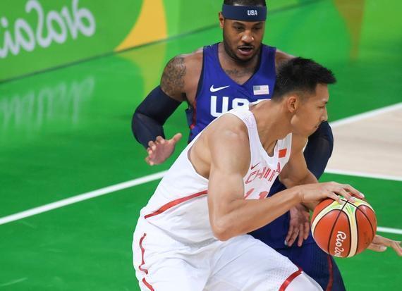 4年后重回NBA!易建联1年114万签约湖人 4年后重回NBA!易建联1年114万签约湖人