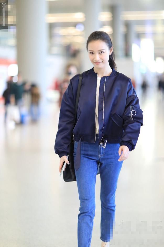 女星穿牛仔裤:杨幂倪妮热巴超好看,但最美的还