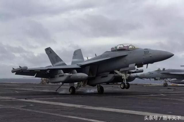 中国试飞歼15D 不逊美军EA18G,隐形战机噩梦