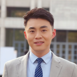 百年先锋丨陶勇:凤凰涅盘 向光而行