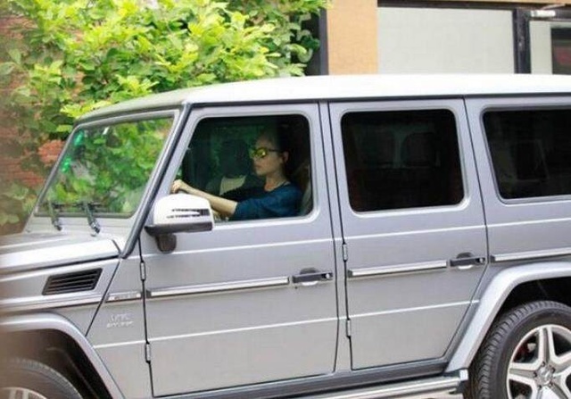 刘涛登杂志双封面 刘涛豪华座驾竟也如此霸气
