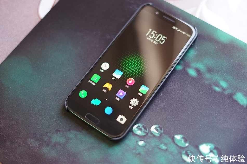 最近新出的几款为游戏而生的手机到底如何?