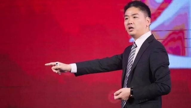 刘强东:一万块就可以开一家京东店了,在农村便