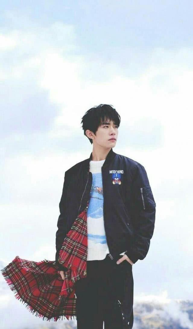 高考即将来袭:宋祖儿尽显轻松吴磊要刷一千题