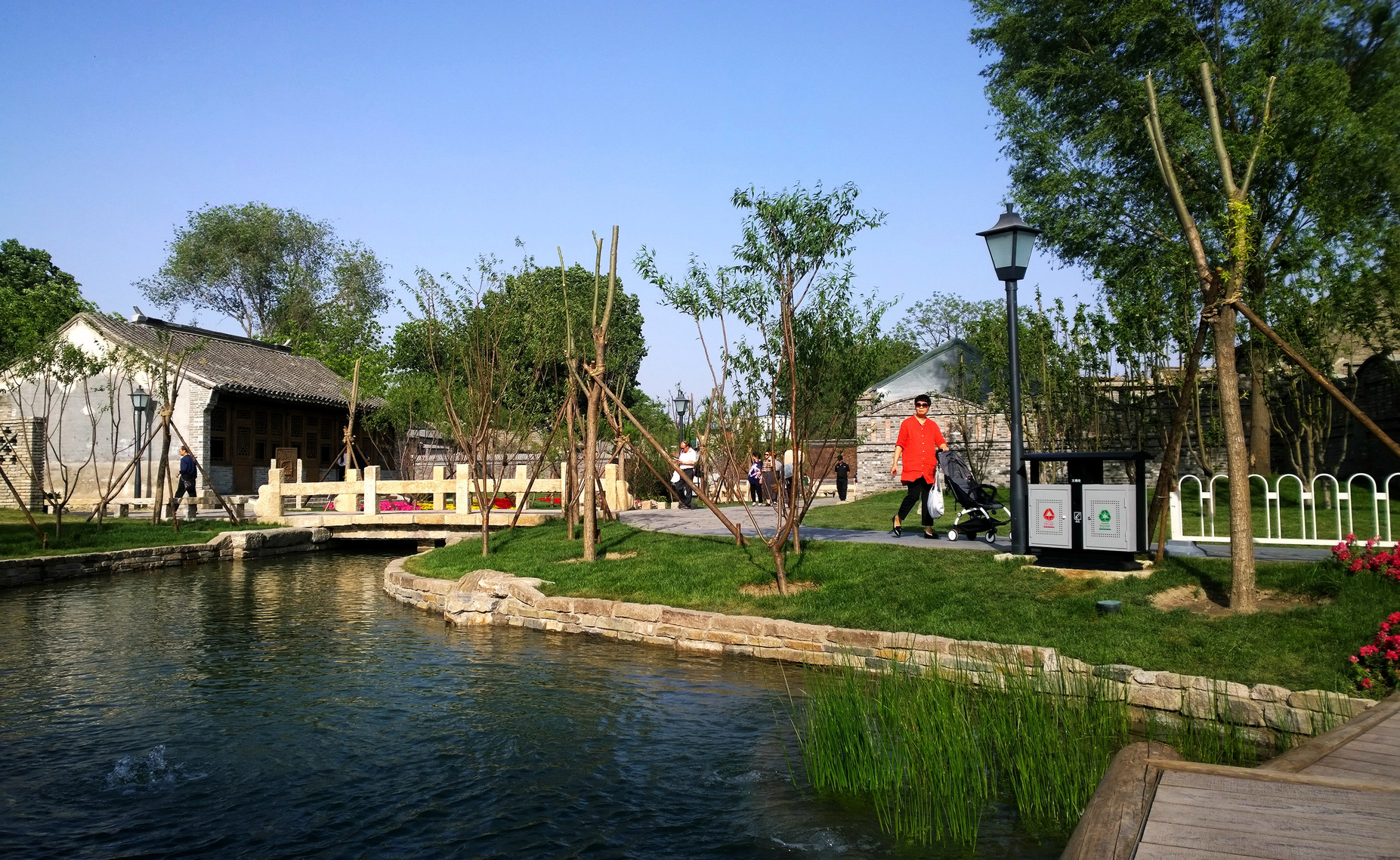 800米水道“水穿街巷”旧景重现 前门三里河成新景点