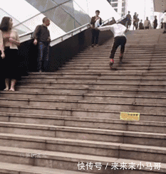 小伙子,前面动作确实帅,但是后期结果真的令人不忍直视