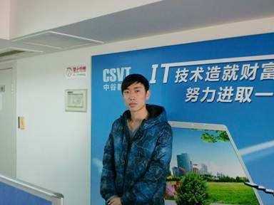 香港人来内地创业开公司,编写软件程序逆境赚