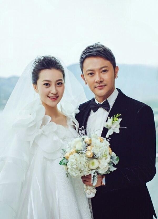 演员印小天被妻子骗婚损失一千多万,至今无法见到儿子