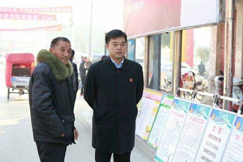 尉氏法院开展治理拖欠农民工工资活动