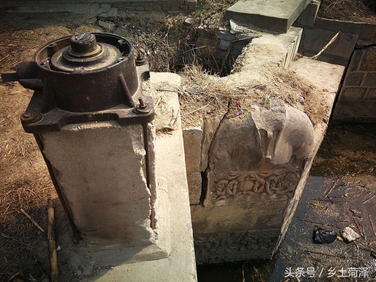 跟曾国藩平起平坐的马新贻,其陵墓被拆用来修