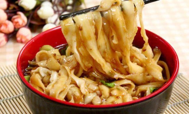 中国各省代表性美食,你都吃过吗?第一种已经闻