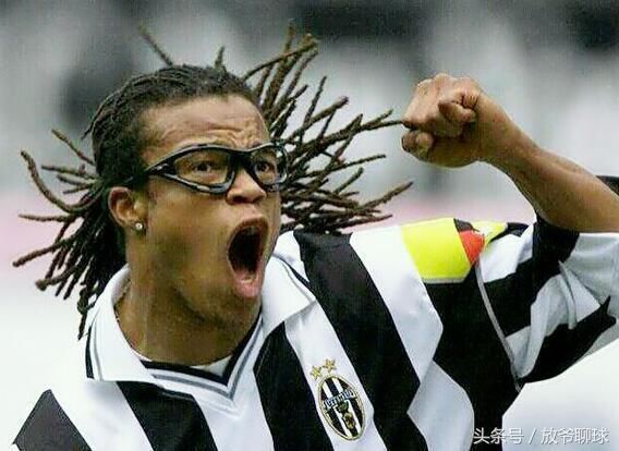 盘点足坛历史十大后腰排行榜:五人曾效力AC米