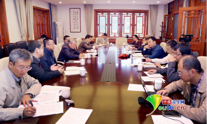 北京大学举行学习贯彻十九大精神专家座谈会 北京大学举行学习贯彻十九大精神专家座谈会