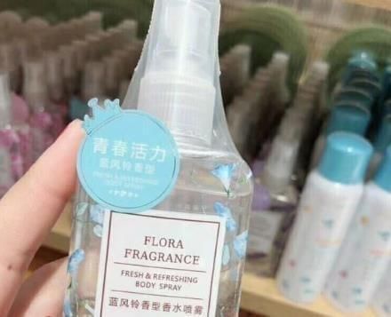 抖音喷香水视频怎么做?抖音喷香水慢动作教程