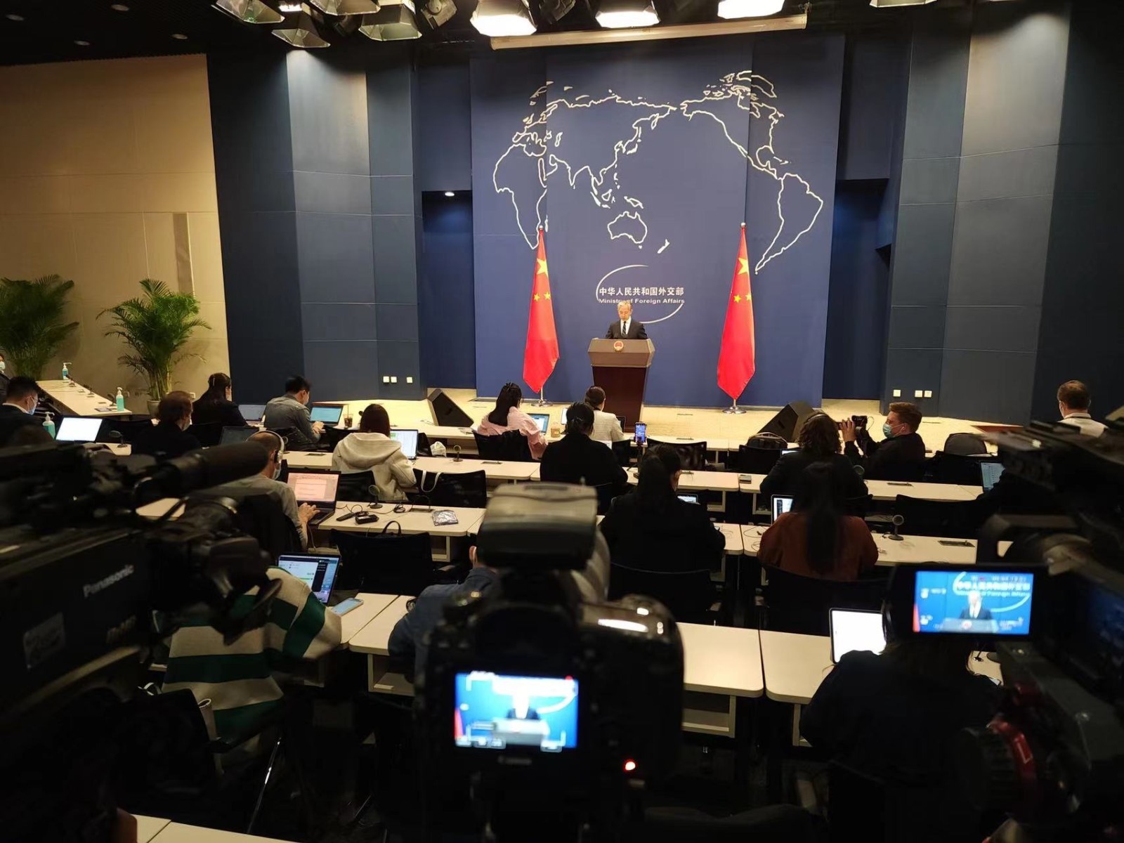 美施压洪都拉斯让其收回与中国建交决定，外交部回应_北京时间