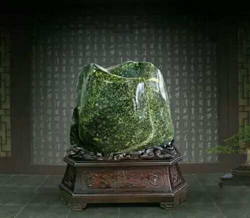 请不要告诉我石头能升多少值，请告诉我石头有多好玩！