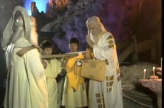 姜子牙的打神鞭在封神演义里并不强悍 为何人