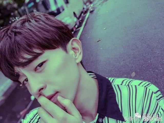 迪丽热巴倒追邓伦《一千零一夜》,做梦也在谈