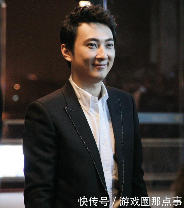 Uzi将6000万签约熊猫直播?王思聪深夜刷礼物