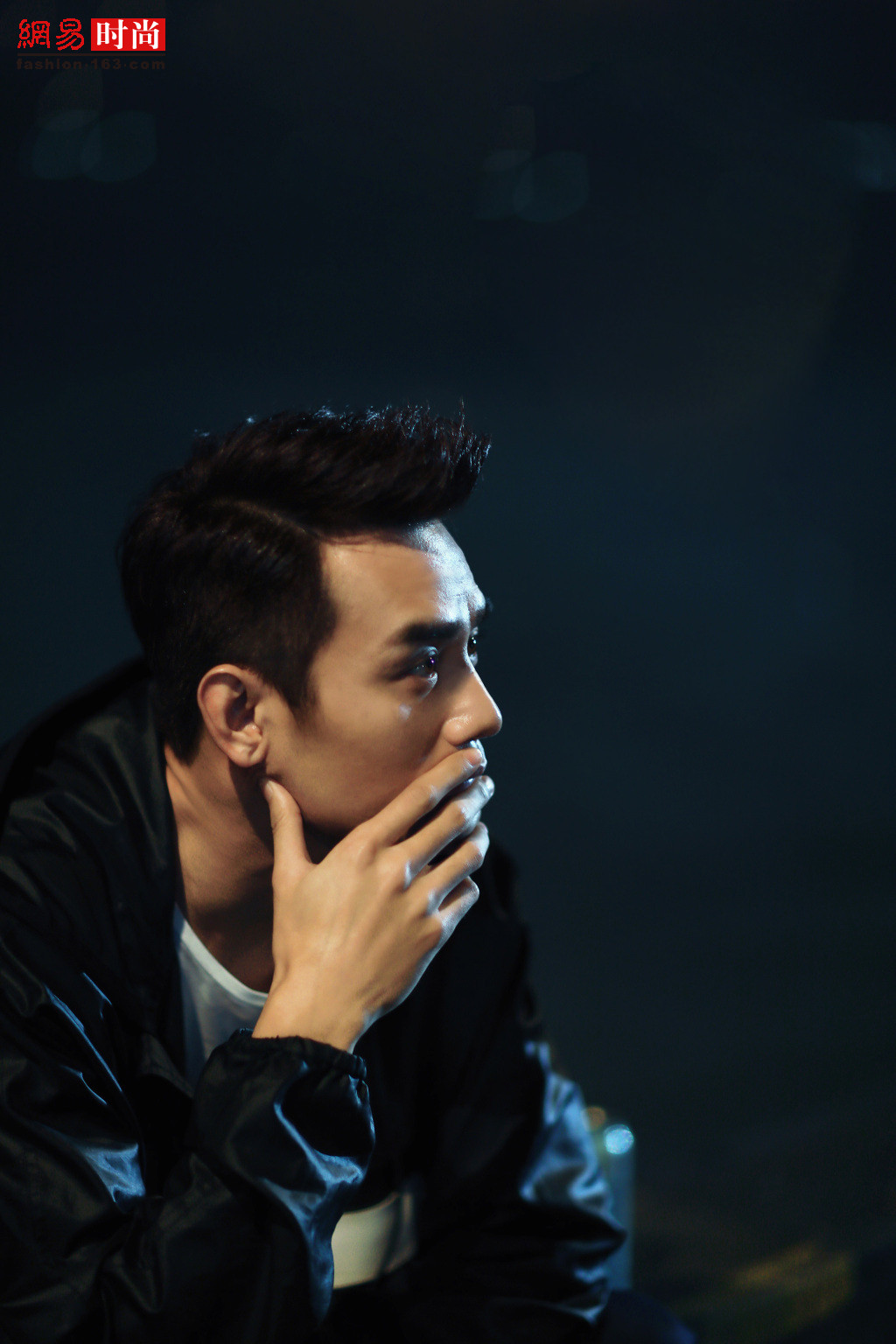 男星各有一绝:王凯的手彭于晏的腹肌杨洋的翘臀_北京时间