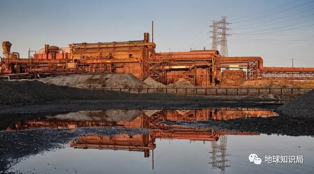 棱镜 | 东北衰败的根本原因是什么?