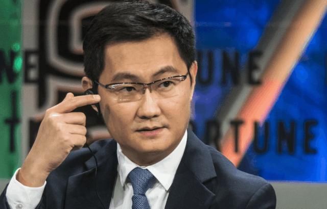 如果把2950亿的钱存在银行,利息说出来穷人疯