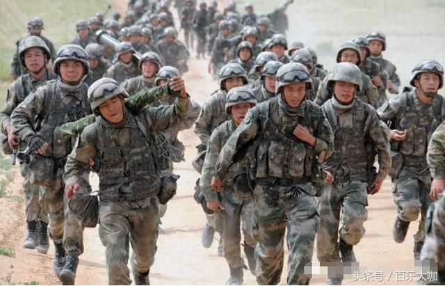 部队里士兵徒手5公里和武装5公里多少算合格