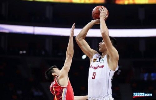 正视频直播CBA:广东男篮VS江苏男篮