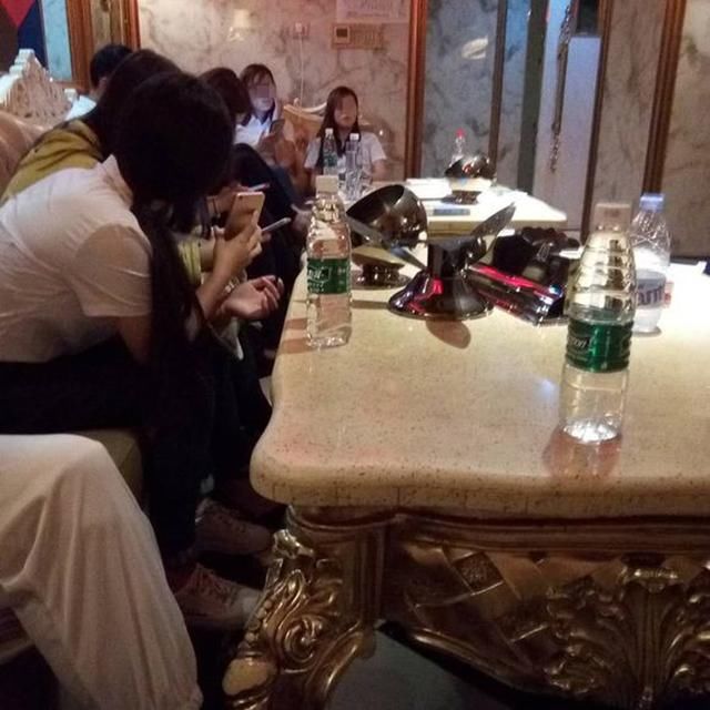 前1040传销老总曝光传销内部生活,切记占小便