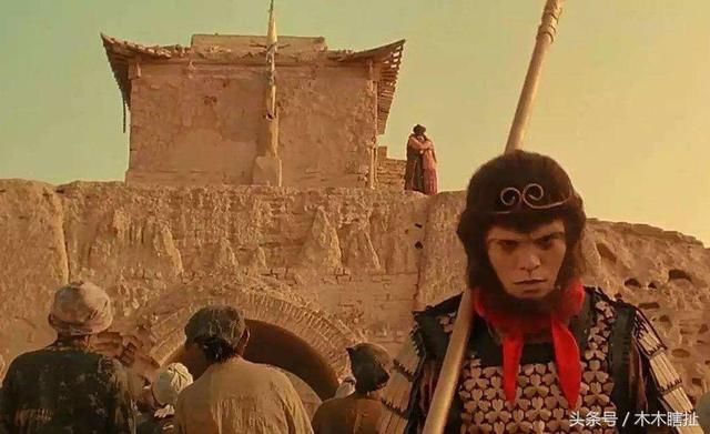 心理学:内心越是孤独的人,越会有的4个特征,你