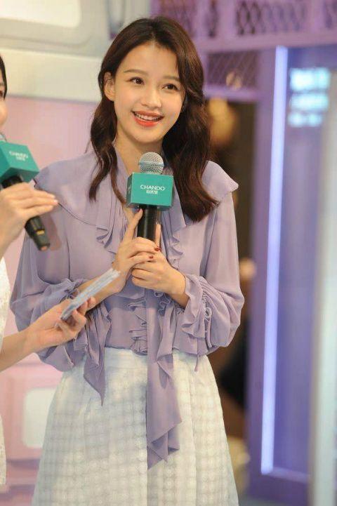 孙怡体重不过90斤?腿细成两根针,真的是生过娃