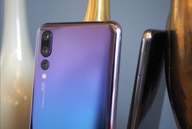 欢迎来到手机X摄时代:华为和诺基亚是不是走歪