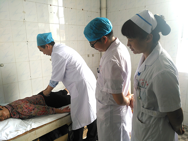 沪专家云南医疗帮扶 景东中医院成上海疼痛专